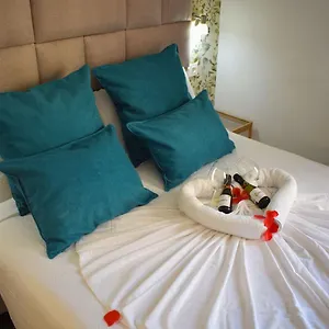 https://bajondillo-beach-cozy-inns-adults-only.1costadelsol.com
