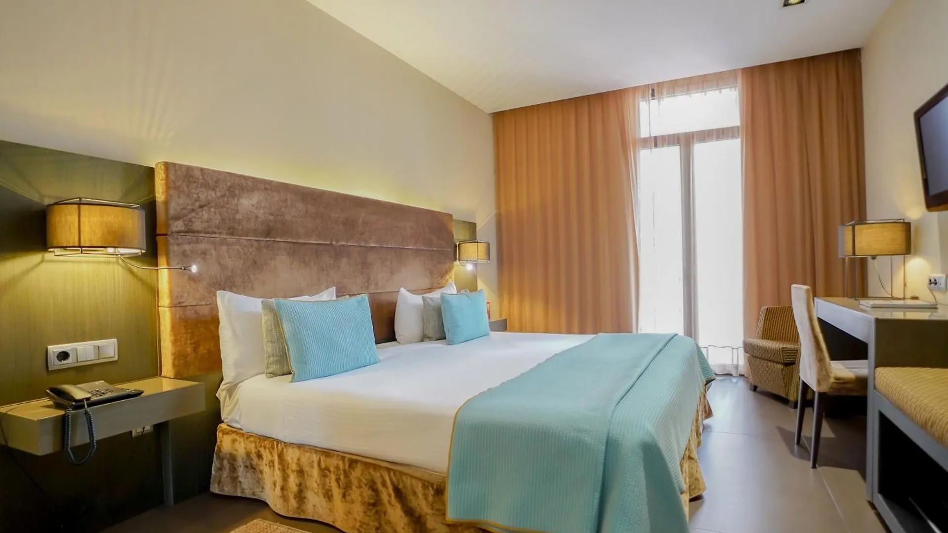 Hotel Constanza Barcelona 2*,  Spain